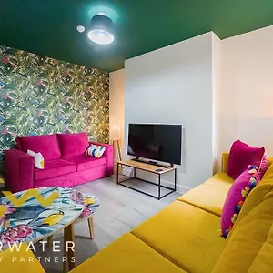 https://home-in-darlington.yorkshirehotels.net