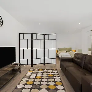 London Haven At Rutland House Apartment